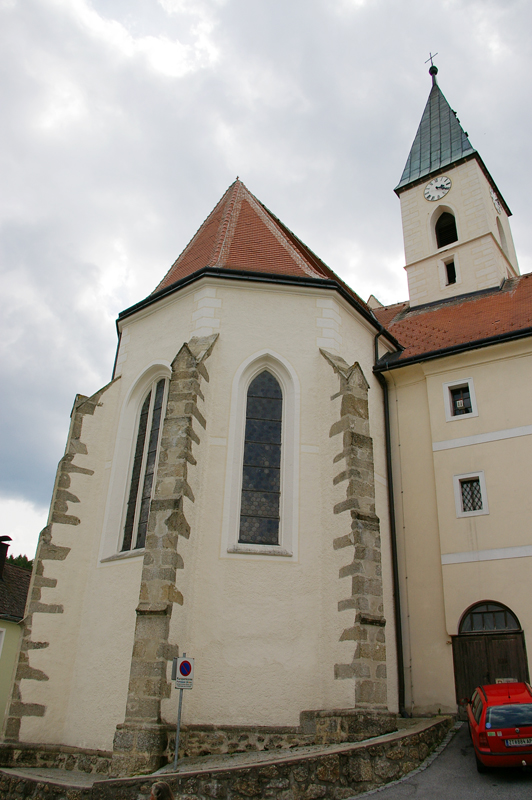 Pfarr- und Wallfahrtskirche Sch�nbach