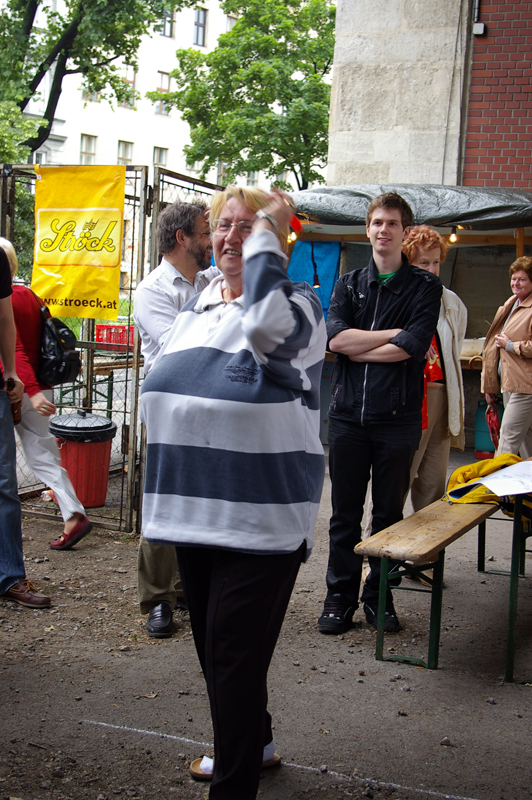 Brigitta versucht's mit Links