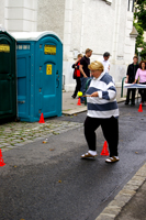 Brigitta legt sich schwungvoll in die Kurve